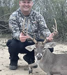 Texas Whitetail Hunts with professional hunting guide Dan Moody Hunting Services in Texas